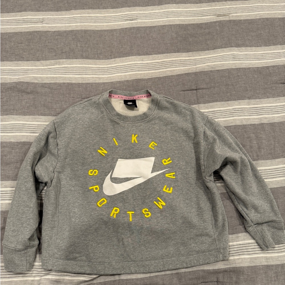 Nike Gray and Yellow Crewneck Sweater